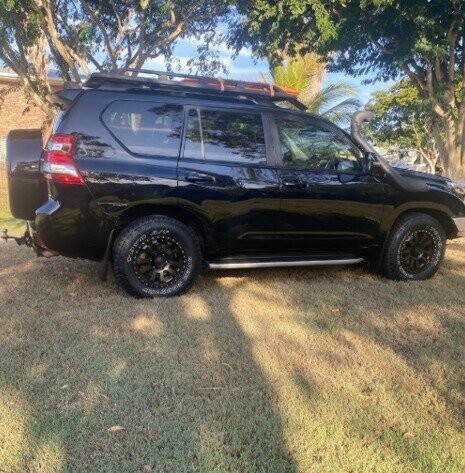 Toyota Landcruiser Prado image 1