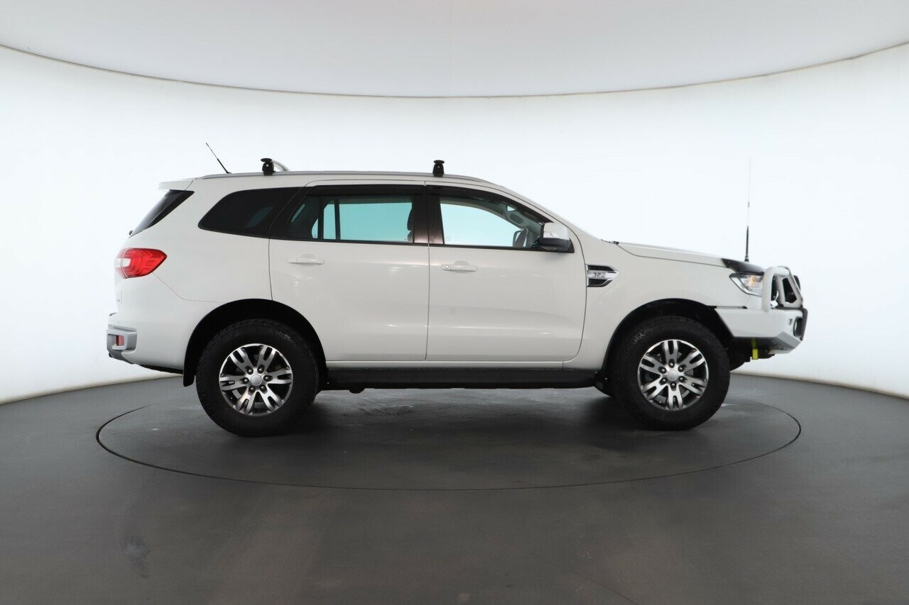 Ford Everest image 3