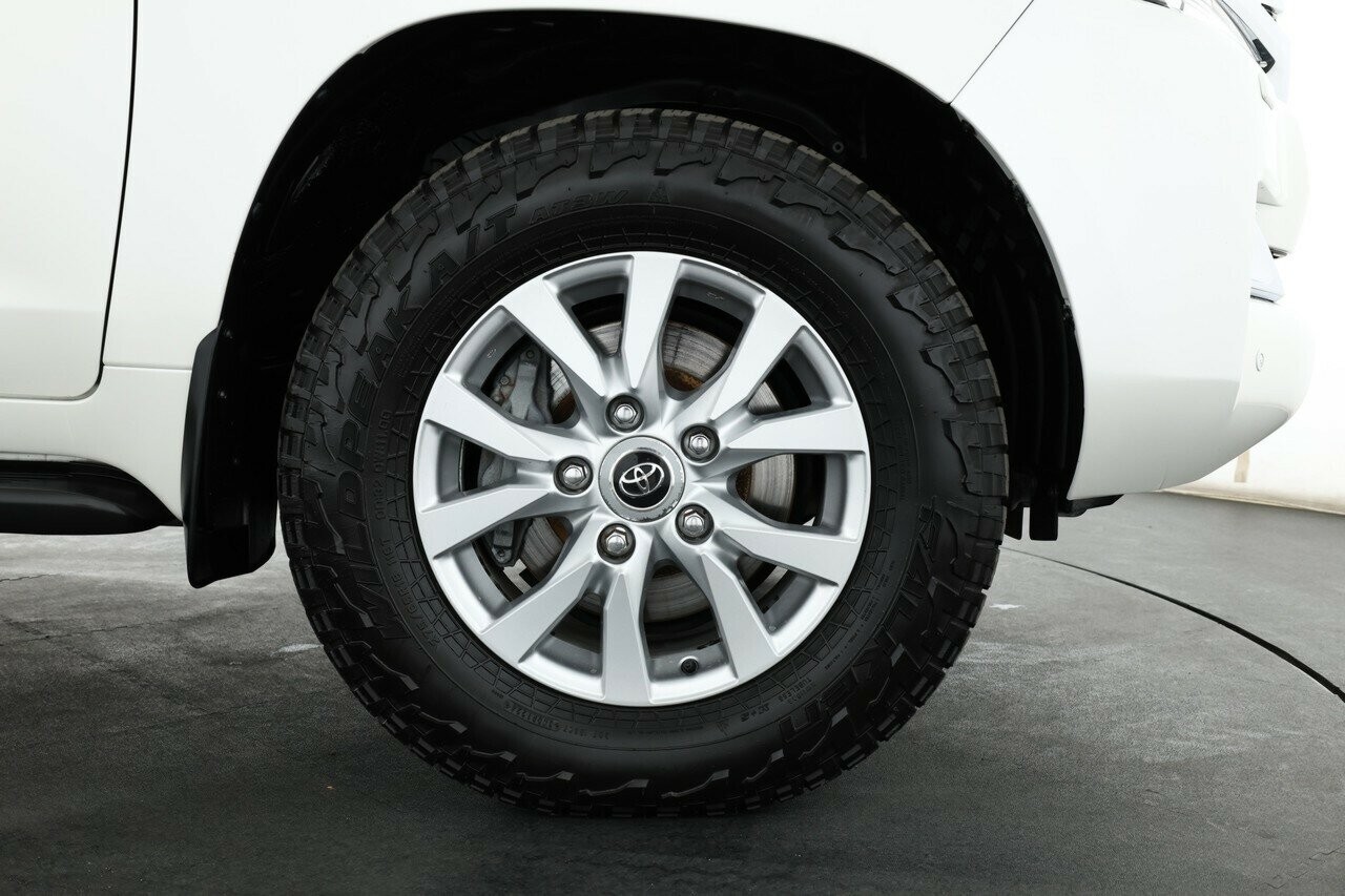 Toyota Landcruiser image 4