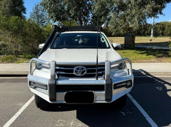 Toyota Fortuner image 2