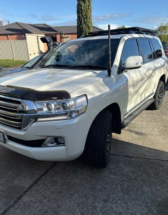 Toyota Landcruiser image 4