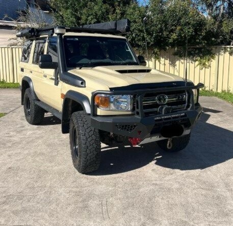 Toyota Landcruiser image 4