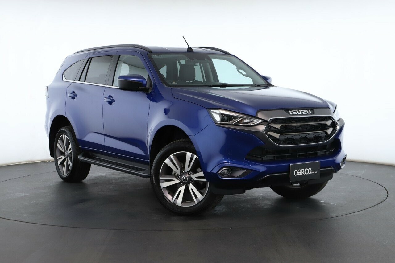 Isuzu Mu-x image 1
