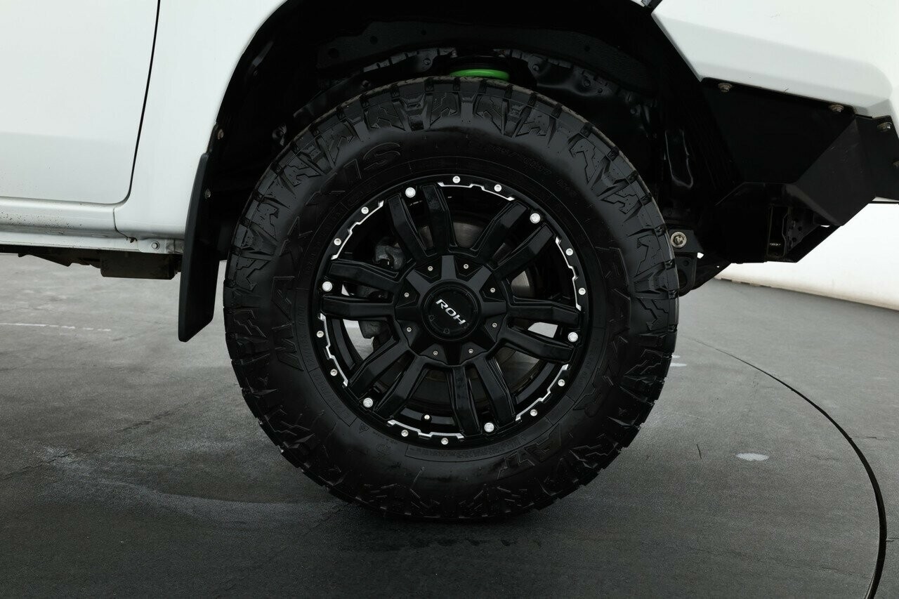 Mitsubishi Triton image 4