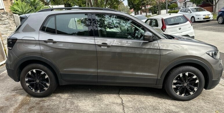 Volkswagen T-cross image 2