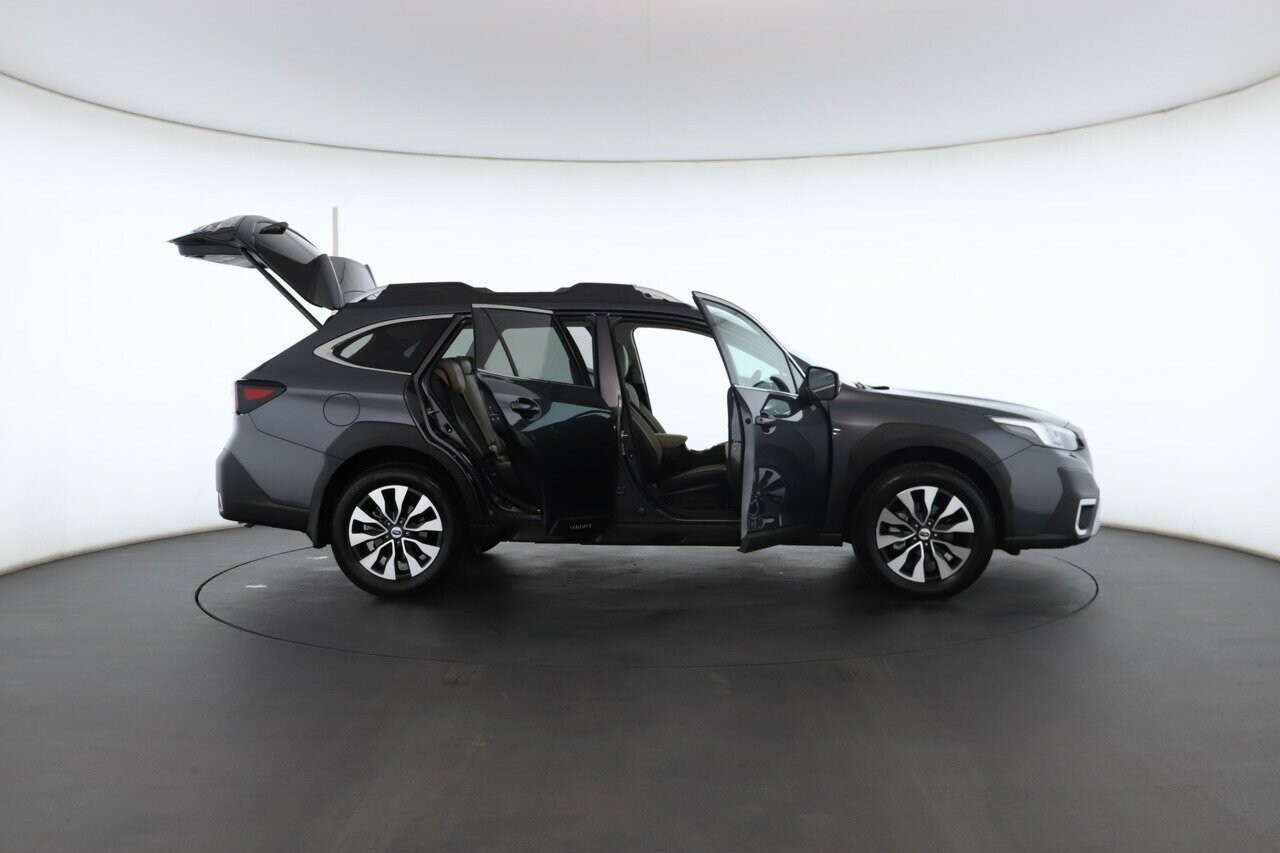 Subaru Outback image 2