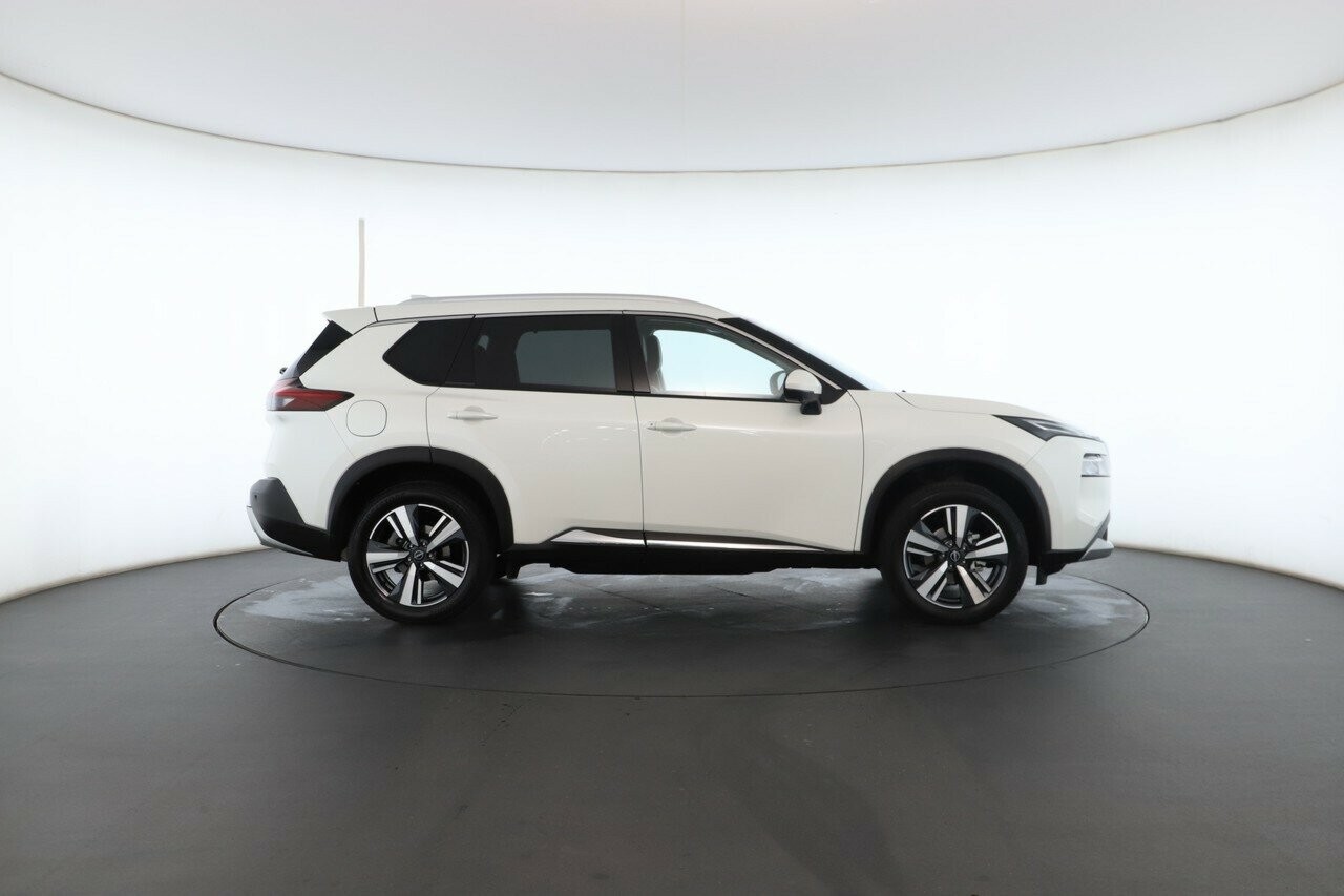 Nissan X-trail image 3