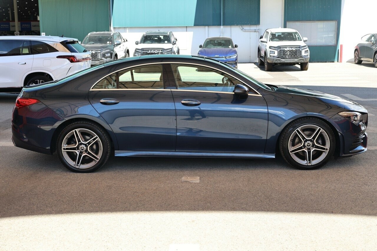 Mercedes Benz Cla-class image 2