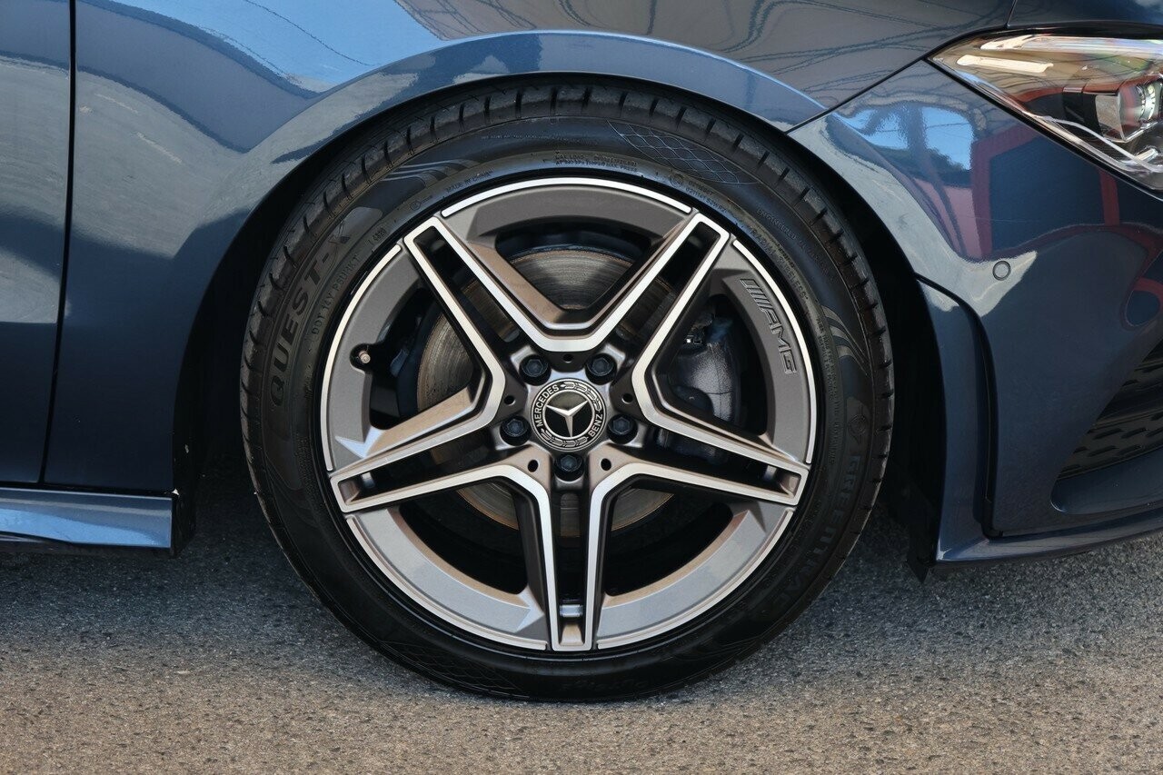 Mercedes Benz Cla-class image 3