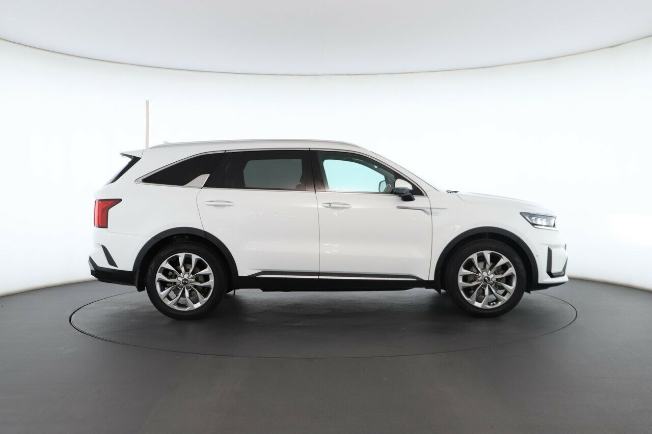 Kia Sorento image 3
