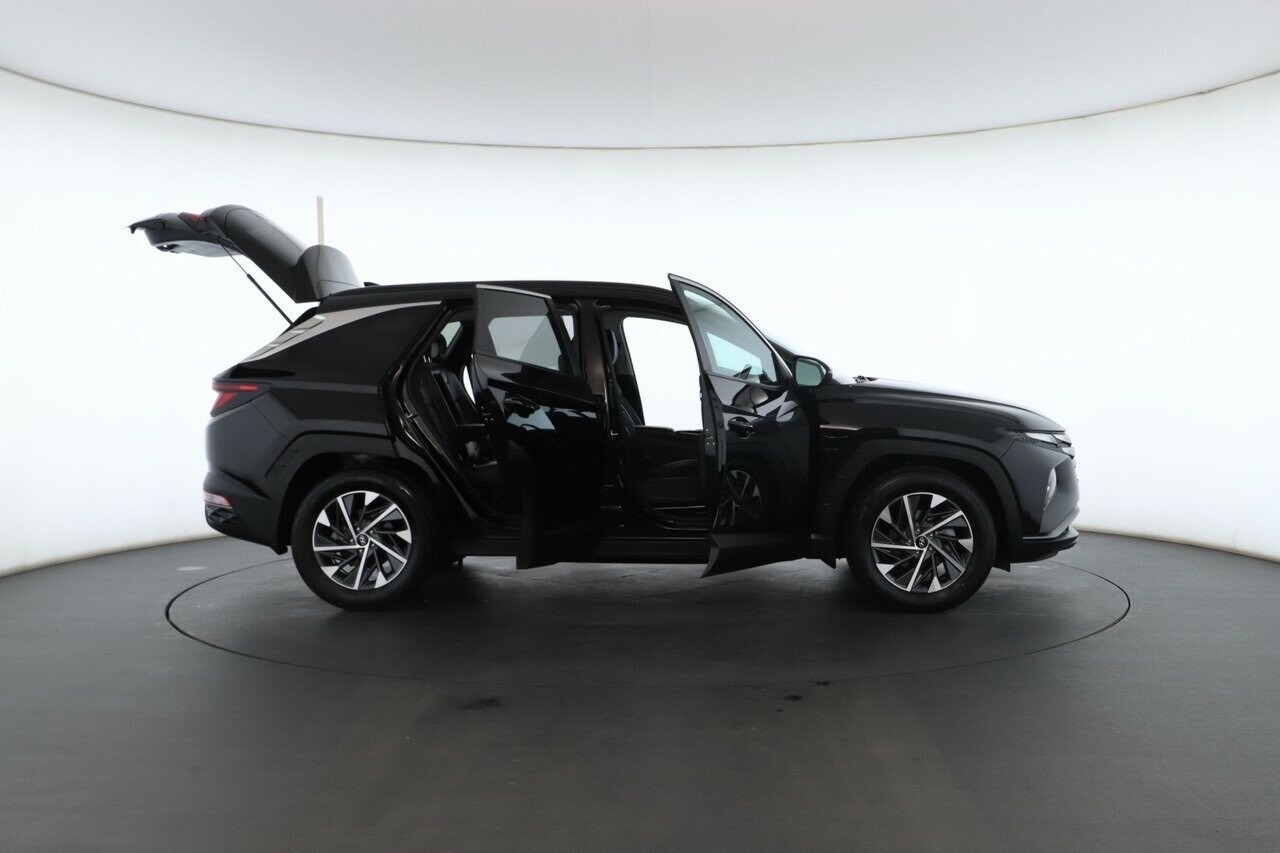 Hyundai Tucson image 2