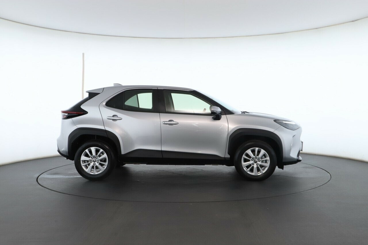 Toyota Yaris Cross image 3