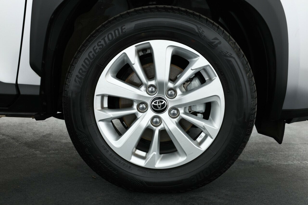 Toyota Yaris Cross image 4