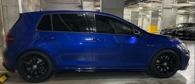 Volkswagen Golf image 2