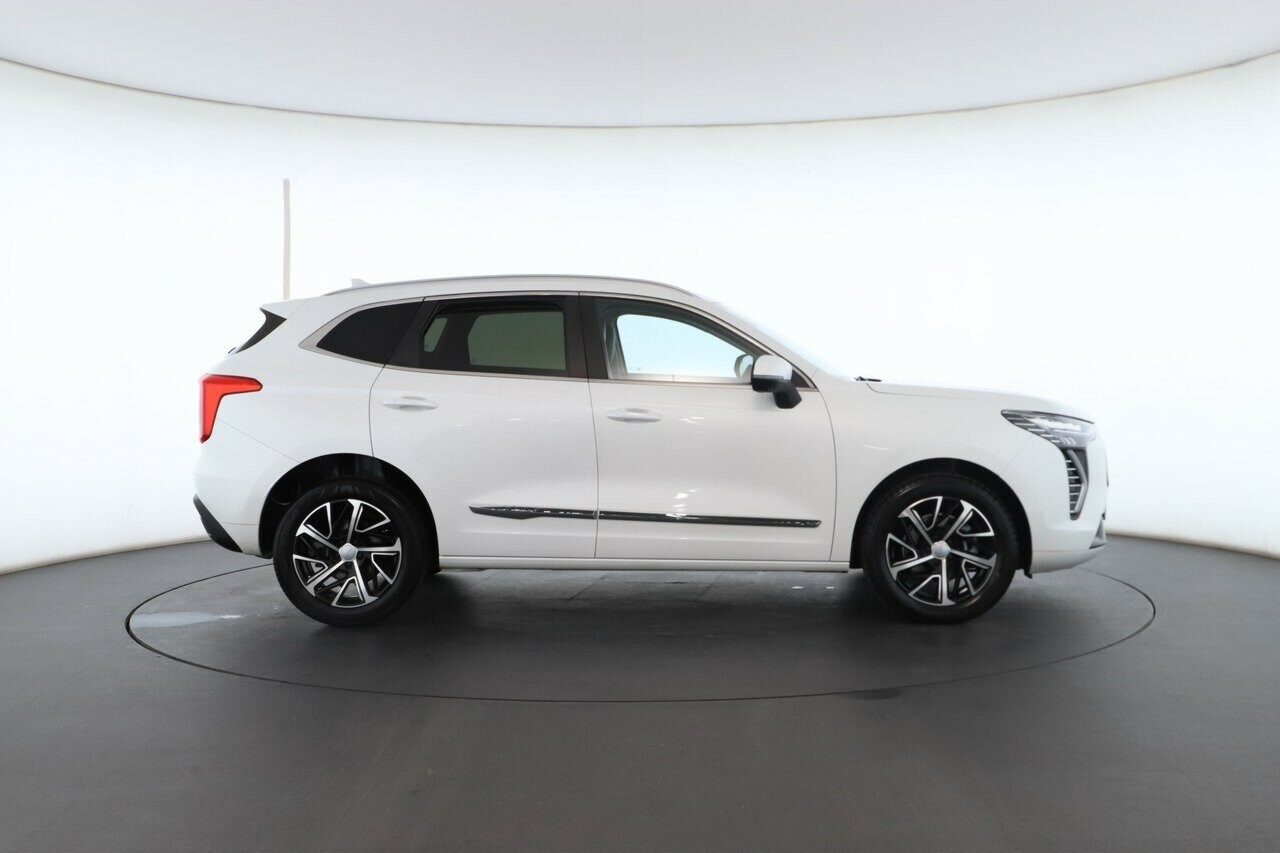 Haval Jolion image 3