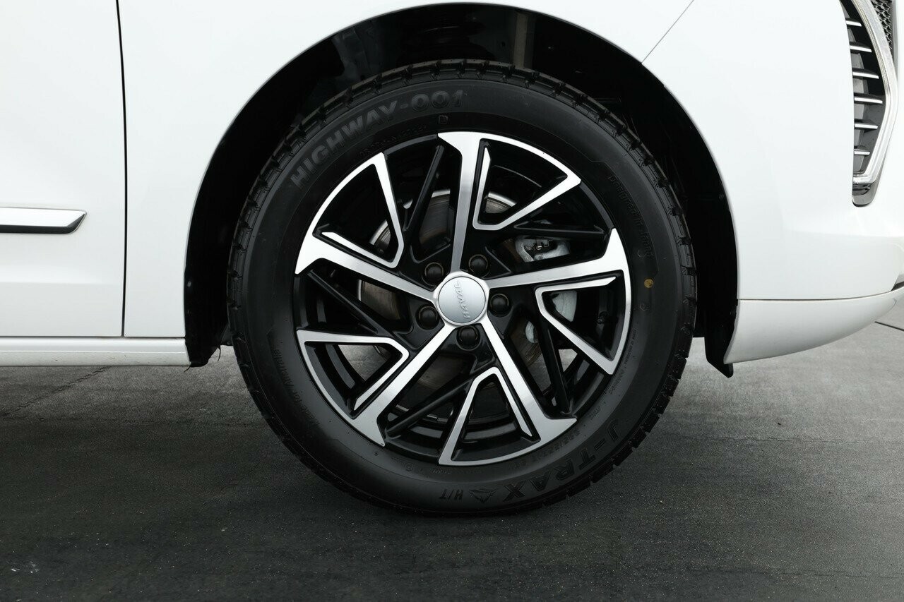 Haval Jolion image 4