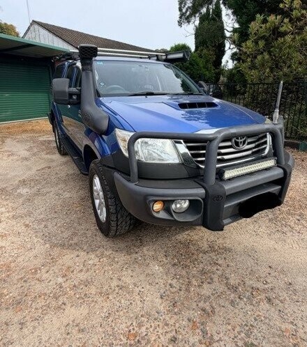 Toyota Hilux image 1