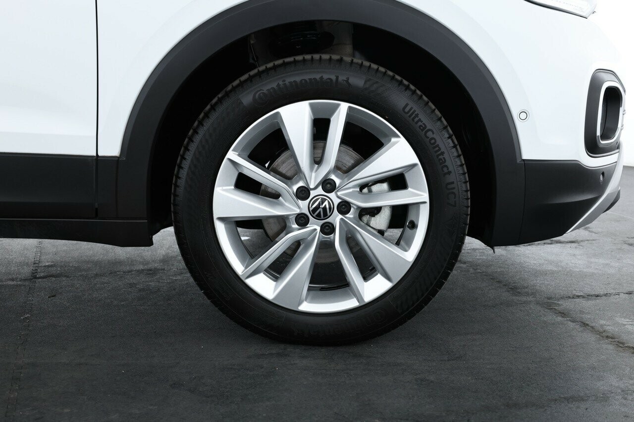 Volkswagen T-cross image 4