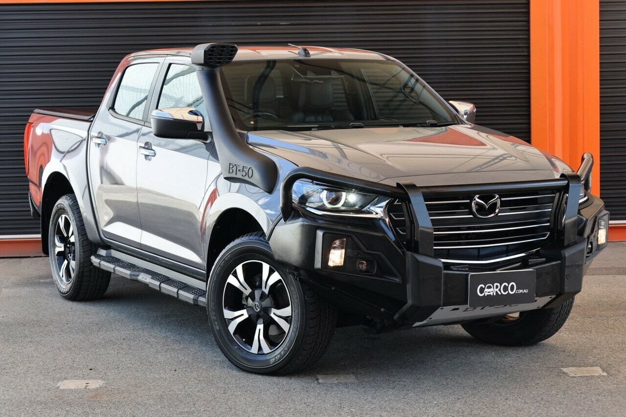 Mazda Bt-50 image 1