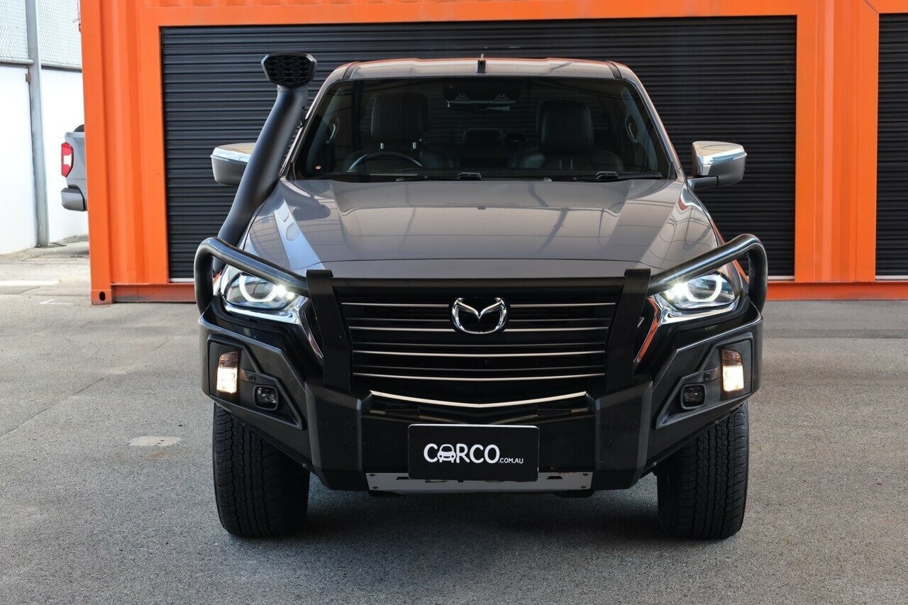Mazda Bt-50 image 4