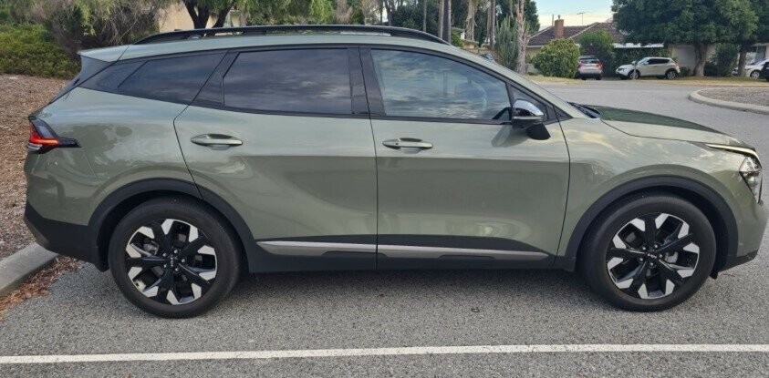 Kia Sportage image 2