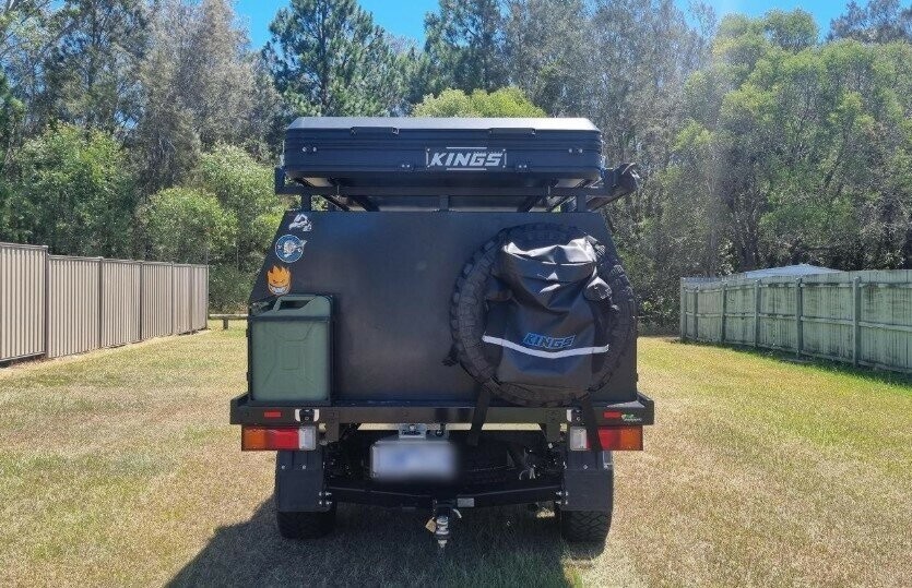 Toyota Hilux image 3