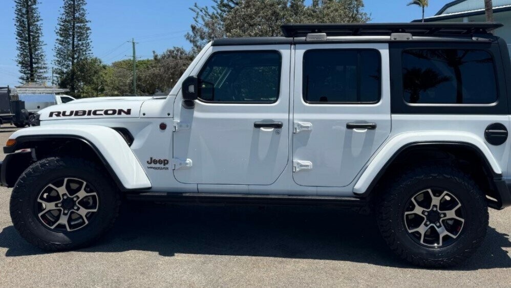 Jeep Wrangler image 3