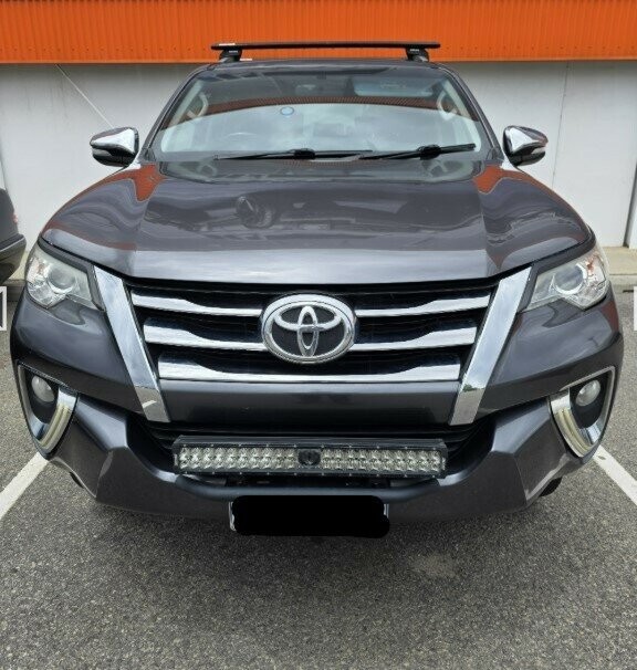 Toyota Fortuner image 1