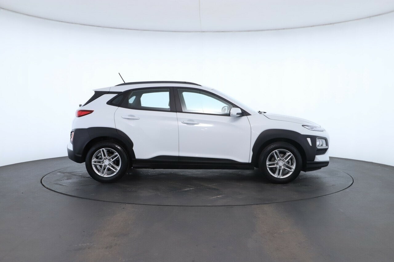Hyundai Kona image 3