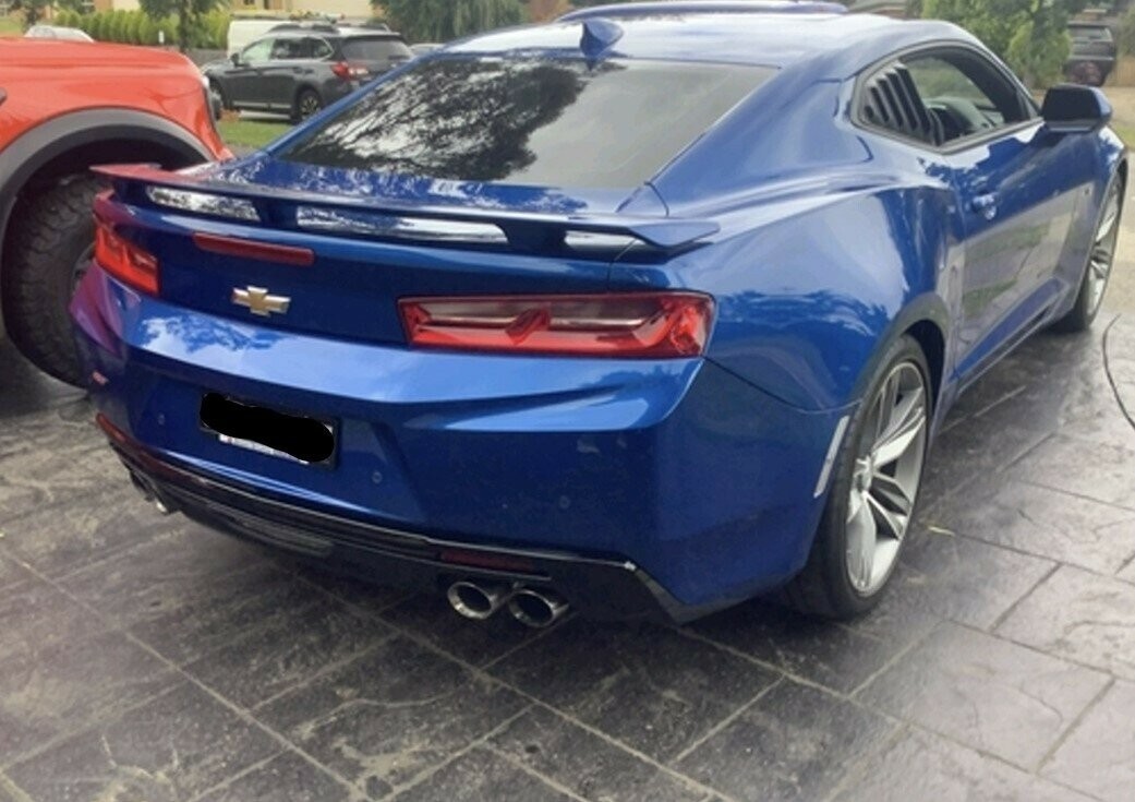Chevrolet Camaro image 2