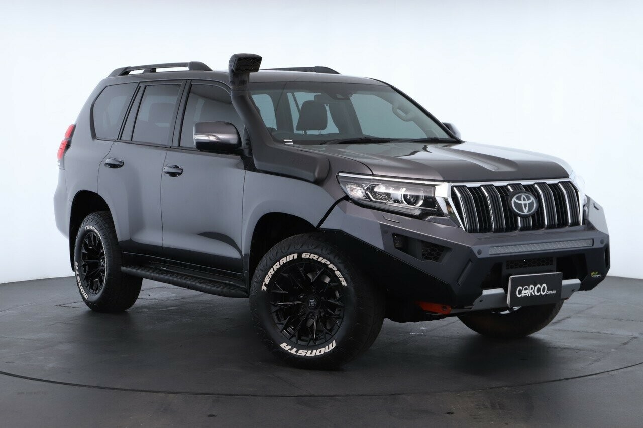 Toyota Landcruiser Prado image 1