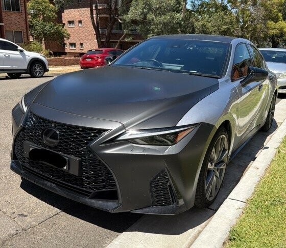 Lexus Is image 1