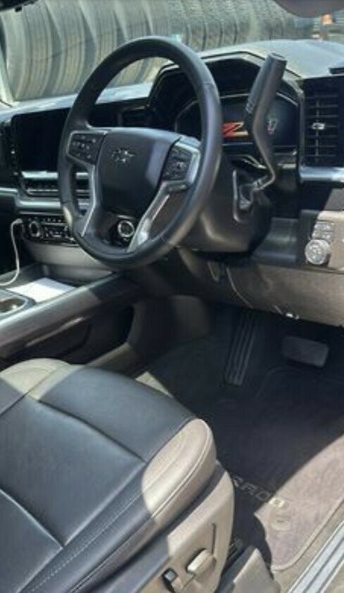 Chevrolet Silverado Hd image 4