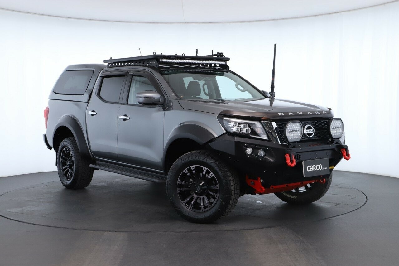 Nissan Navara image 1