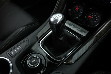 https://vehicle-cdn.autoleague.cloud/30675_61036235_30.jpg