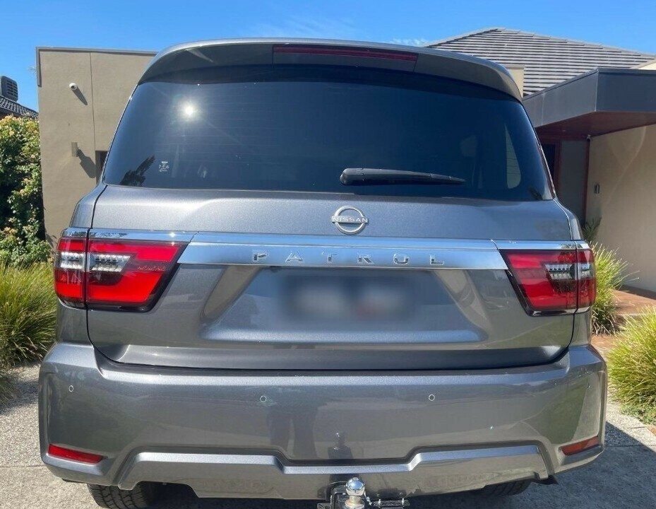 Nissan Patrol image 2