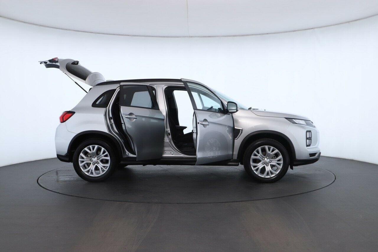 Mitsubishi Asx image 2