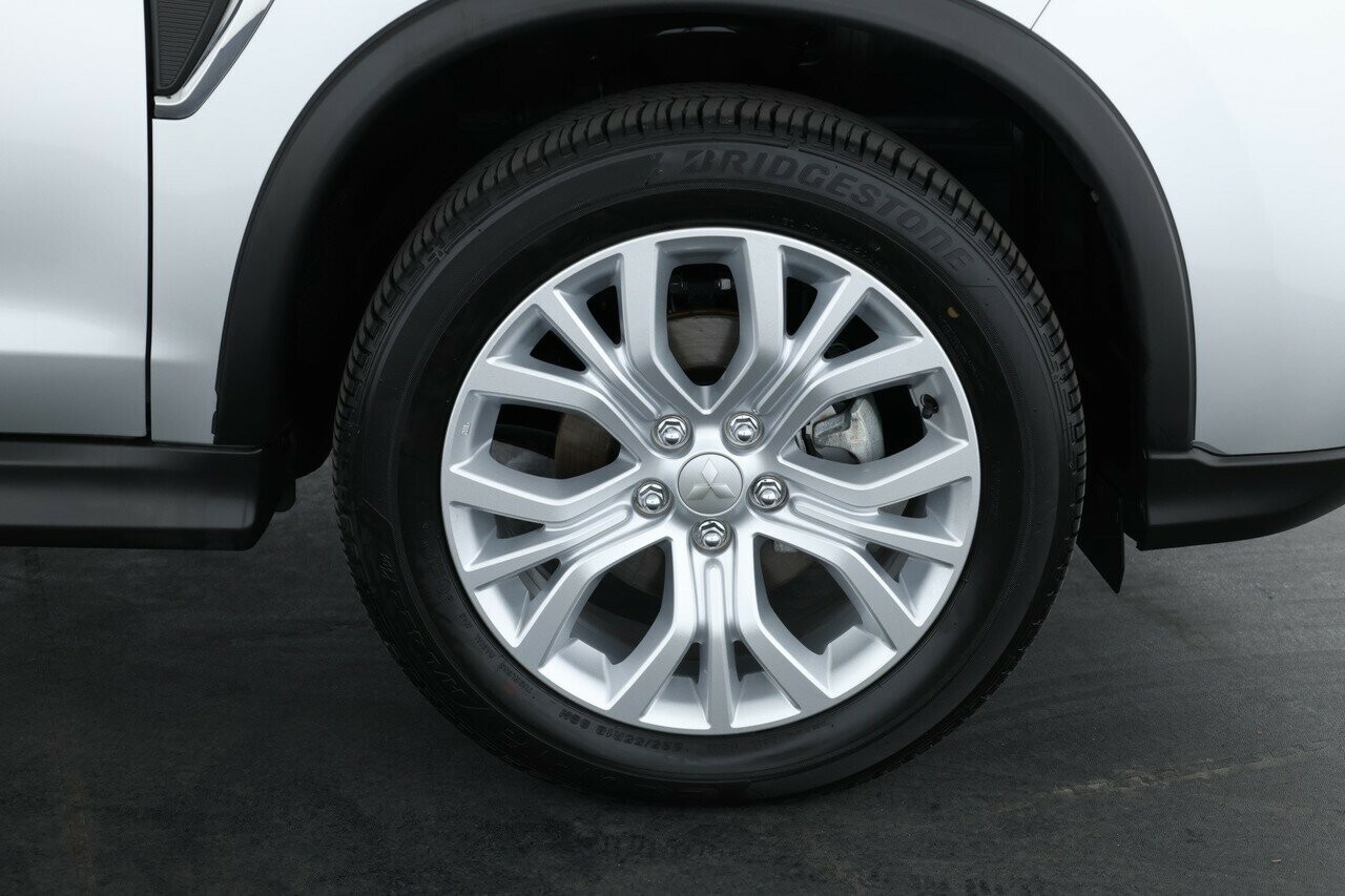 Mitsubishi Asx image 4