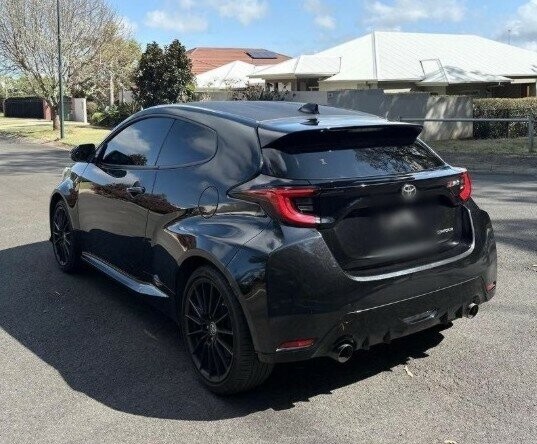 Toyota Yaris image 2