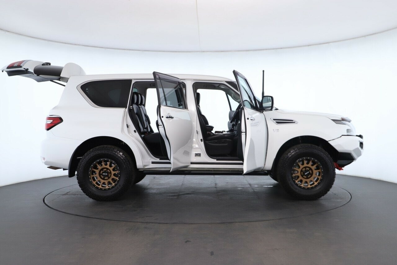 Nissan Patrol image 2