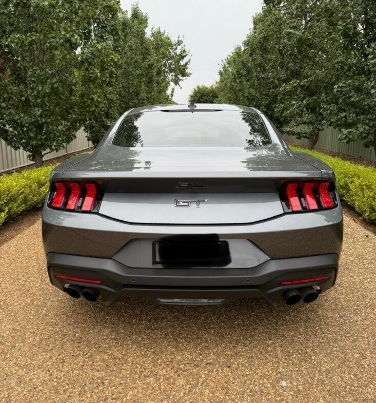 Ford Mustang image 3