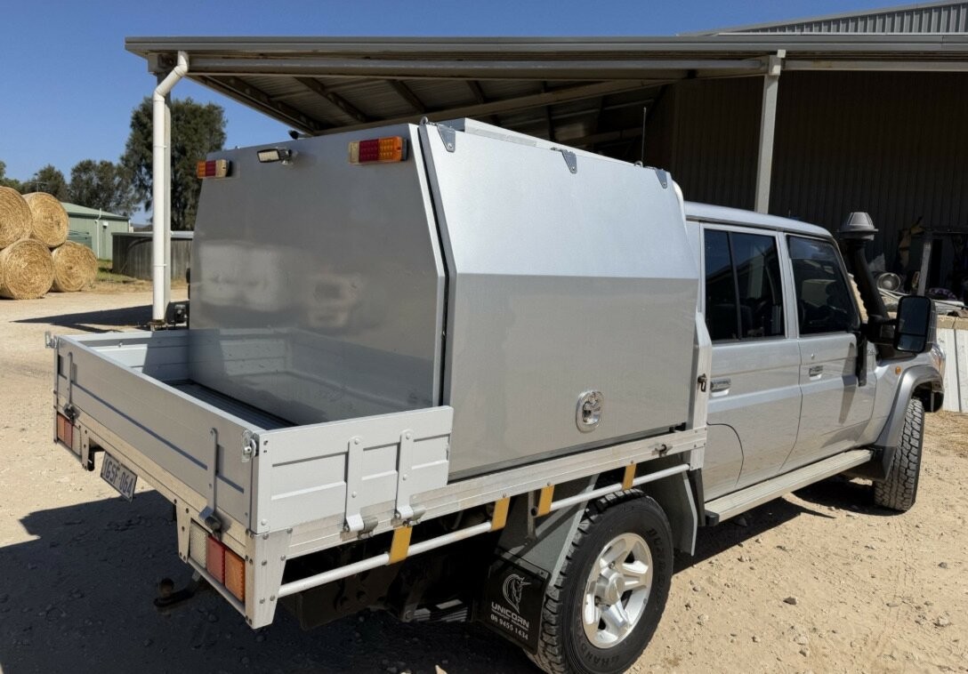 Toyota Landcruiser image 4