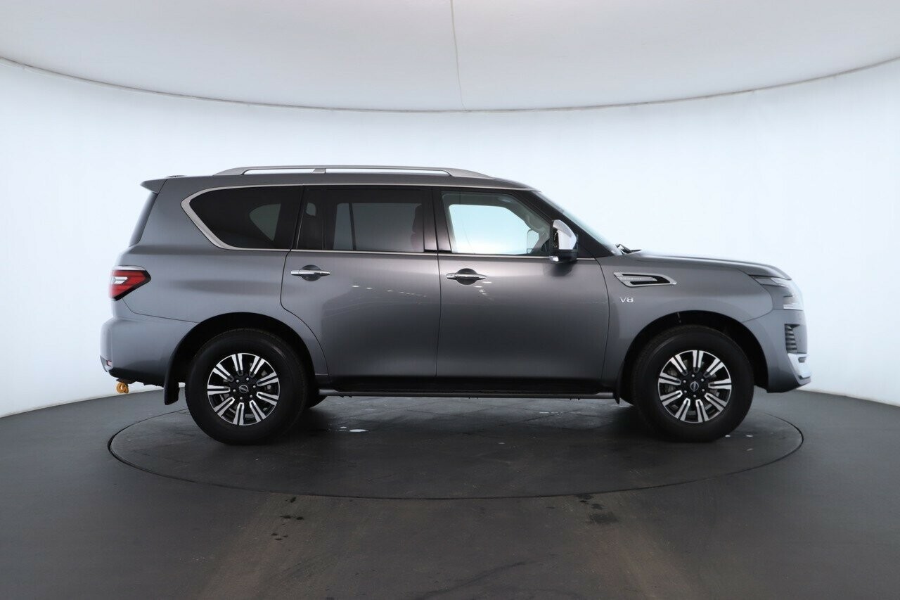 Nissan Patrol image 3