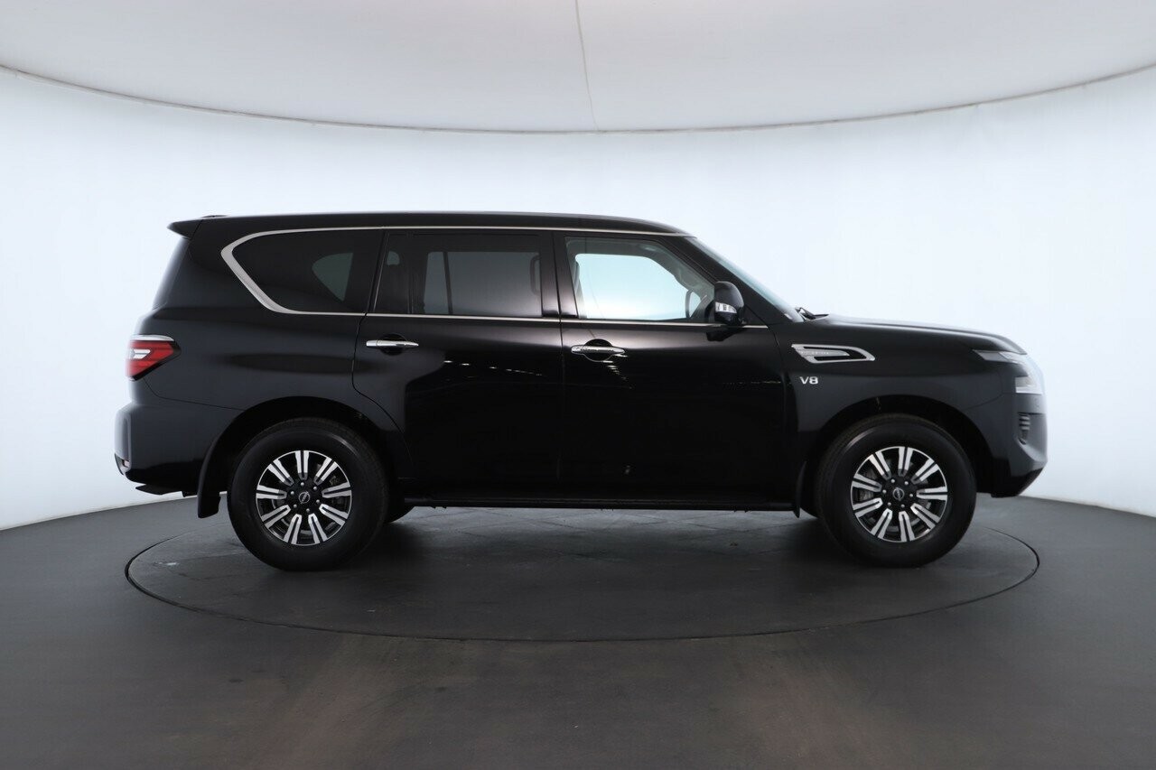 Nissan Patrol image 3