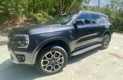 Ford Everest image 1