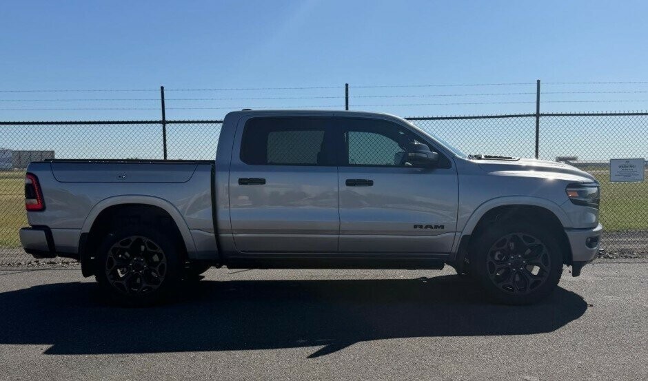 Ram 1500 image 2