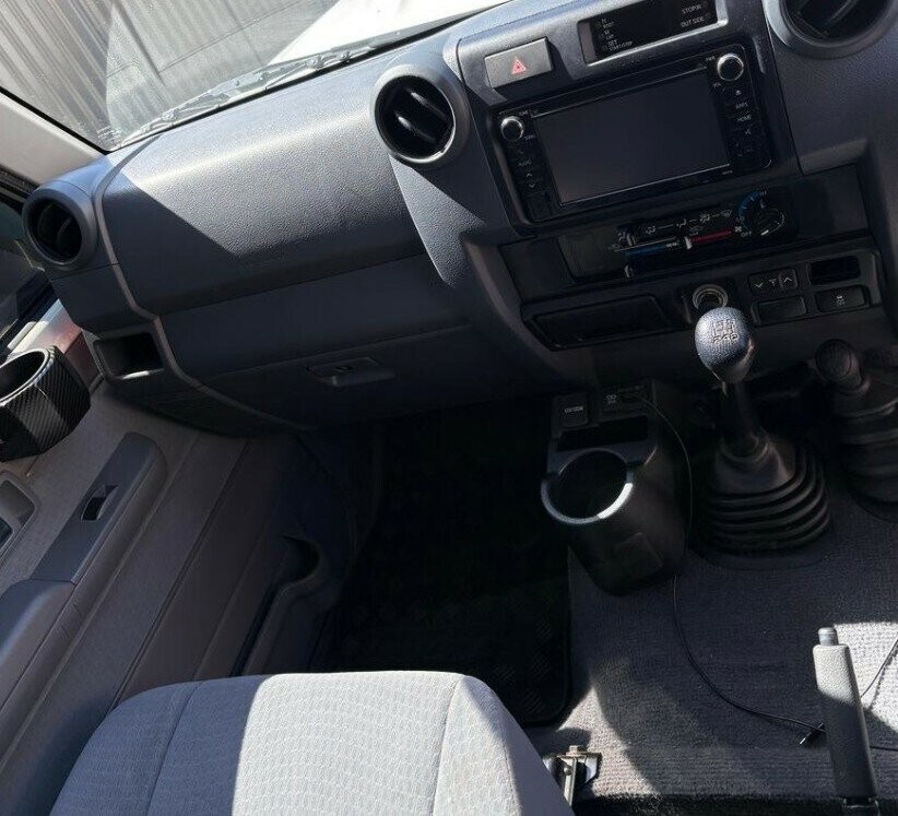 Toyota Landcruiser image 3