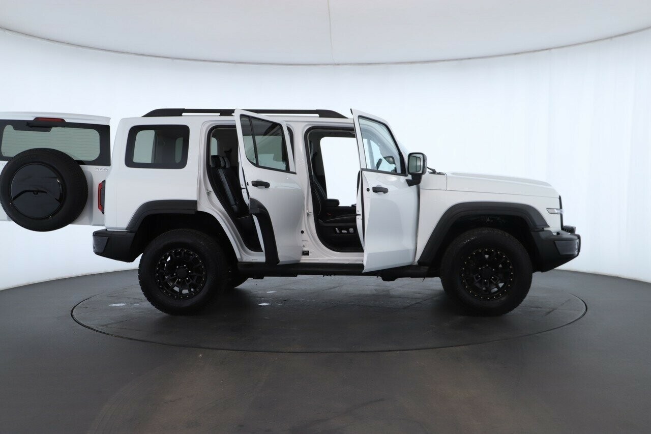 Gwm Tank 300 image 2