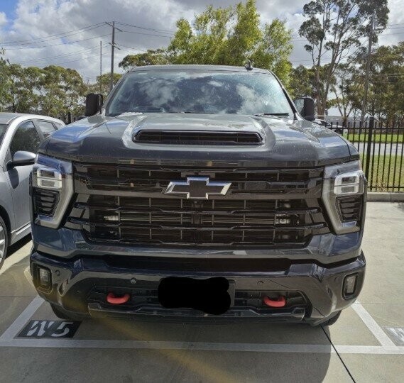 Chevrolet Silverado Hd image 2