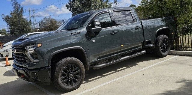 Chevrolet Silverado Hd image 4